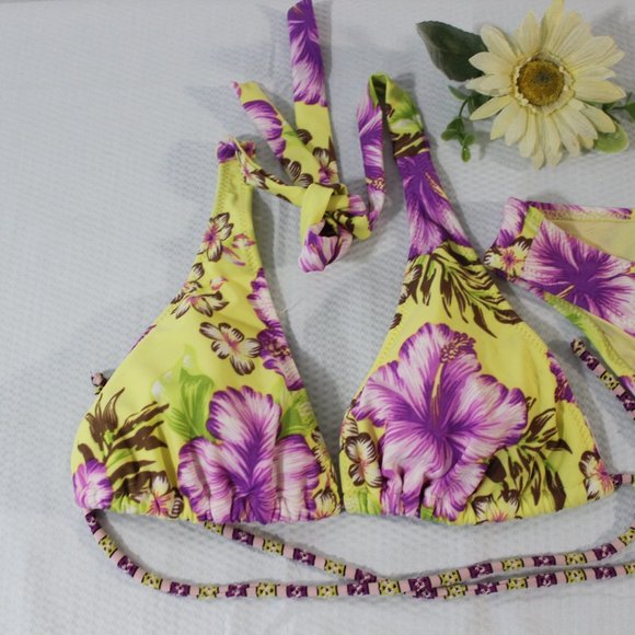 BOGO 💛 Yellow Purple Tropical Hibiscus Swimsuit Bikini Size Medium Floral - Picture 4 of 11